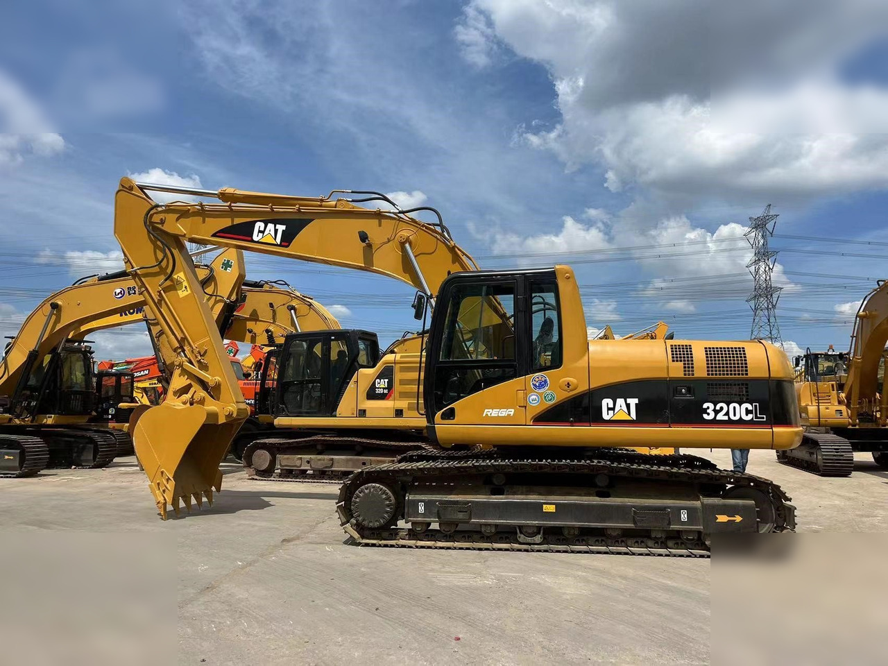 CATERPILLAR 320CL - Ερπυστριοφόρος εκσκαφέας: φωτογραφία 1 CATERPILLAR 320CL - Ερπυστριοφόρος εκσκαφέας: φωτογραφία 1
