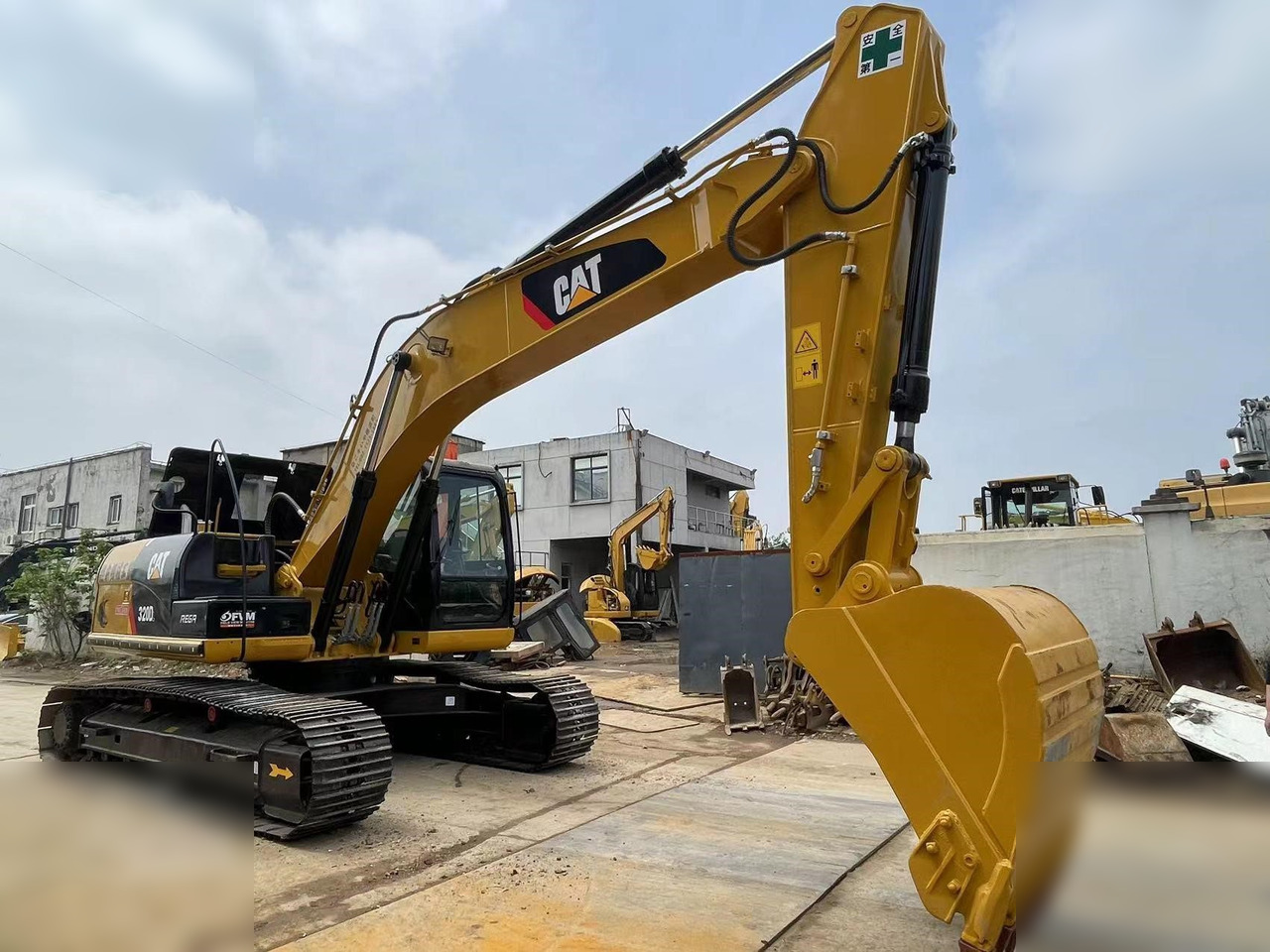 CATERPILLAR 320DL - Ερπυστριοφόρος εκσκαφέας: φωτογραφία 4 CATERPILLAR 320DL - Ερπυστριοφόρος εκσκαφέας: φωτογραφία 4