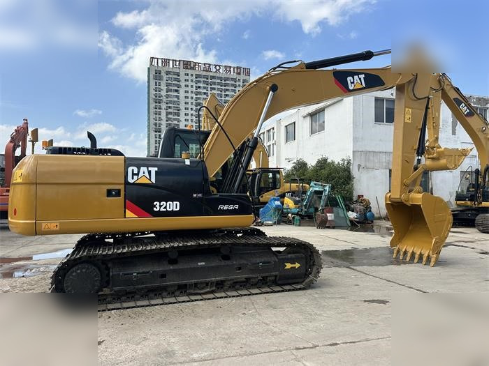 CATERPILLAR 320D - Ερπυστριοφόρος εκσκαφέας: φωτογραφία 1 CATERPILLAR 320D - Ερπυστριοφόρος εκσκαφέας: φωτογραφία 1