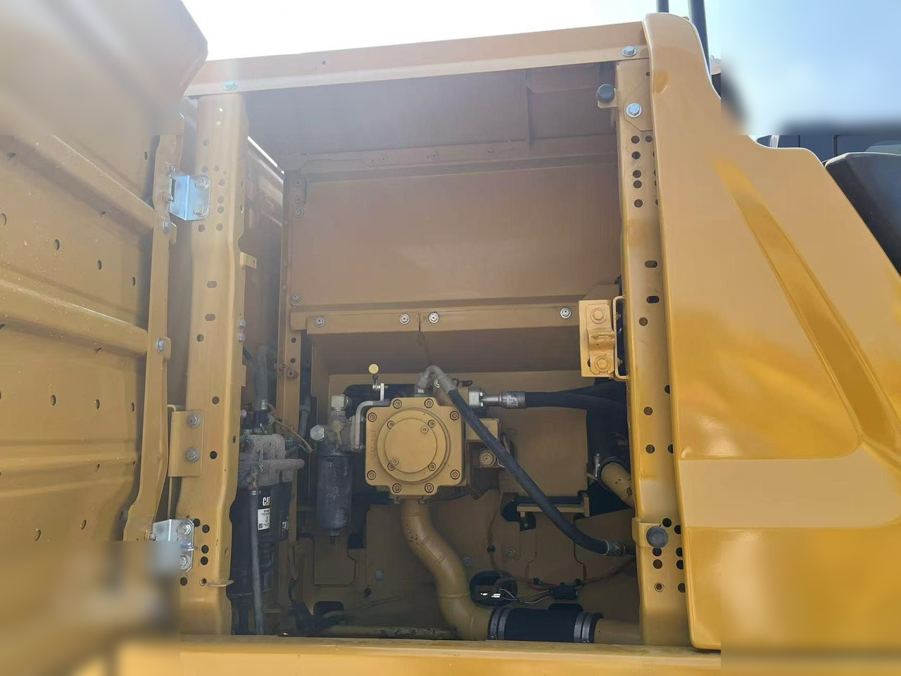 CATERPILLAR 320GC - Ερπυστριοφόρος εκσκαφέας: φωτογραφία 5 CATERPILLAR 320GC - Ερπυστριοφόρος εκσκαφέας: φωτογραφία 5