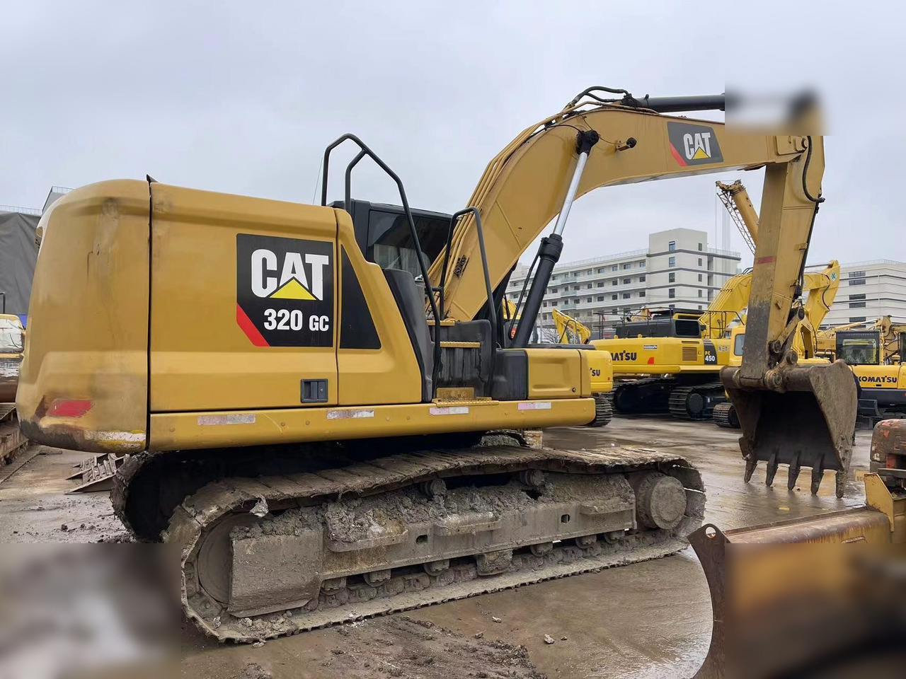 CATERPILLAR 320GC - Ερπυστριοφόρος εκσκαφέας: φωτογραφία 3 CATERPILLAR 320GC - Ερπυστριοφόρος εκσκαφέας: φωτογραφία 3