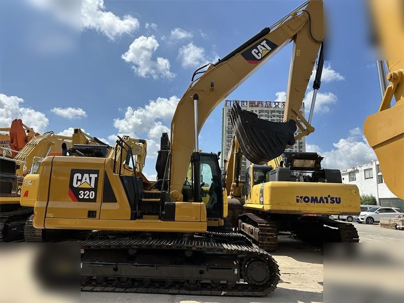 CATERPILLAR 320 - Ερπυστριοφόρος εκσκαφέας: φωτογραφία 1 CATERPILLAR 320 - Ερπυστριοφόρος εκσκαφέας: φωτογραφία 1