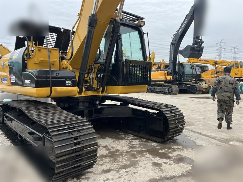 CATERPILLAR 323DL - Ερπυστριοφόρος εκσκαφέας: φωτογραφία 4 CATERPILLAR 323DL - Ερπυστριοφόρος εκσκαφέας: φωτογραφία 4