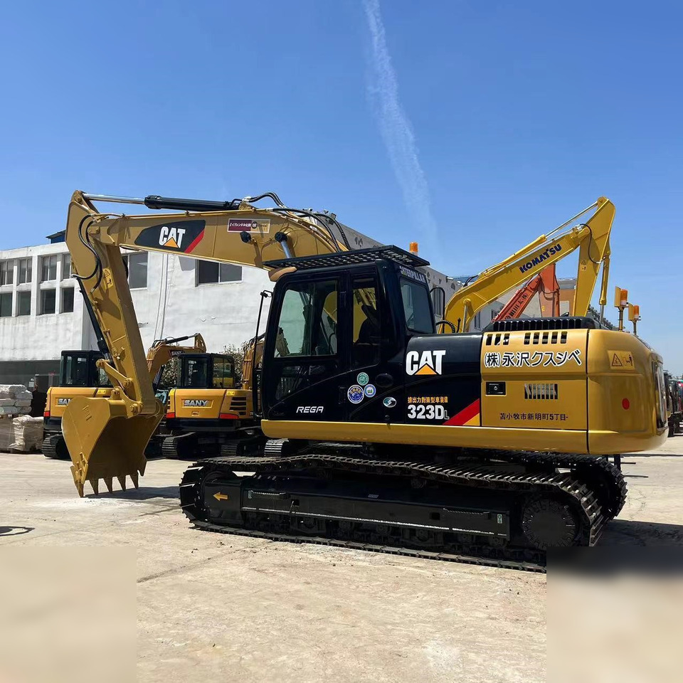 CATERPILLAR 323DL - Ερπυστριοφόρος εκσκαφέας: φωτογραφία 2 CATERPILLAR 323DL - Ερπυστριοφόρος εκσκαφέας: φωτογραφία 2