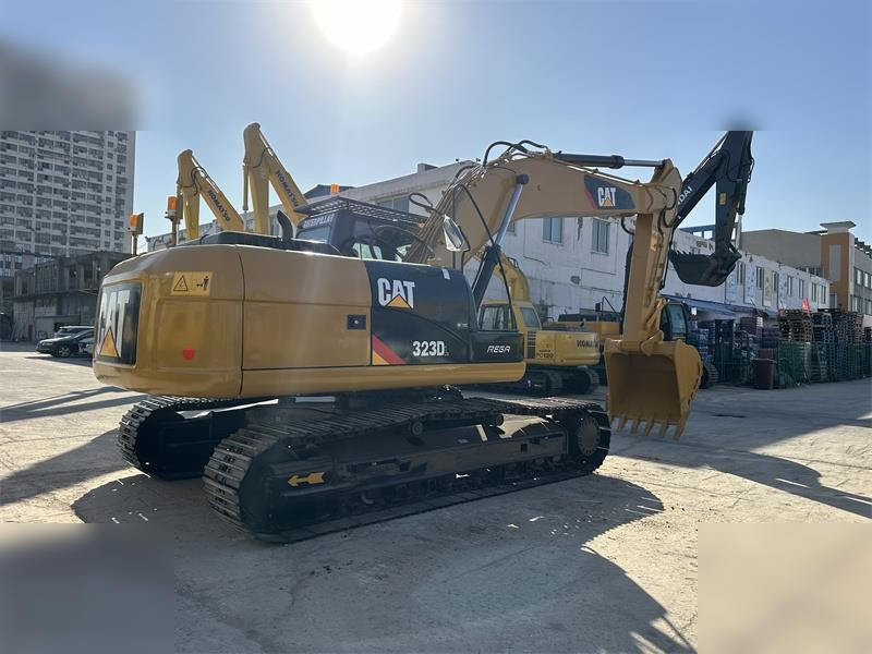 CATERPILLAR 323D - Ερπυστριοφόρος εκσκαφέας: φωτογραφία 4 CATERPILLAR 323D - Ερπυστριοφόρος εκσκαφέας: φωτογραφία 4