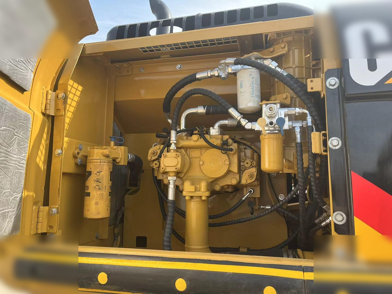 Ερπυστριοφόρος εκσκαφέας CATERPILLAR 325DL: φωτογραφία 9