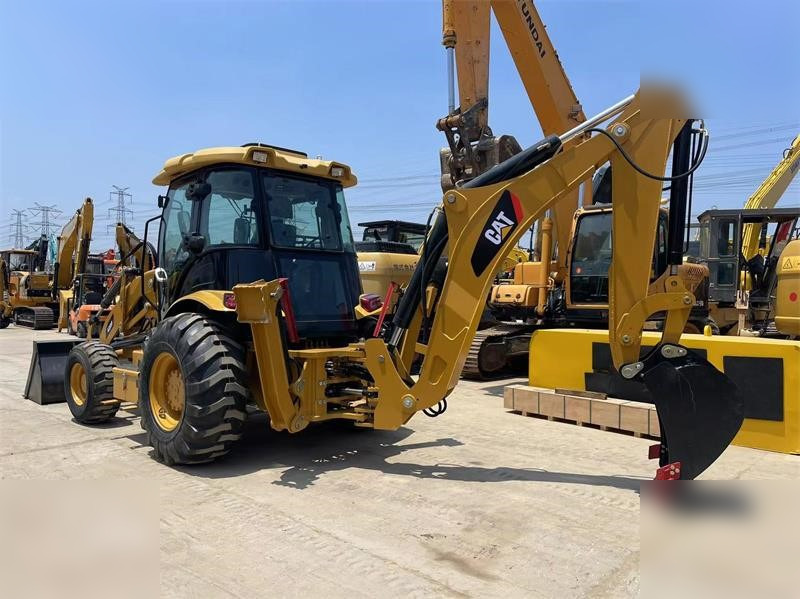 CATERPILLAR 420F - Φορτωτής εκσκαφέας: φωτογραφία 3 CATERPILLAR 420F - Φορτωτής εκσκαφέας: φωτογραφία 3