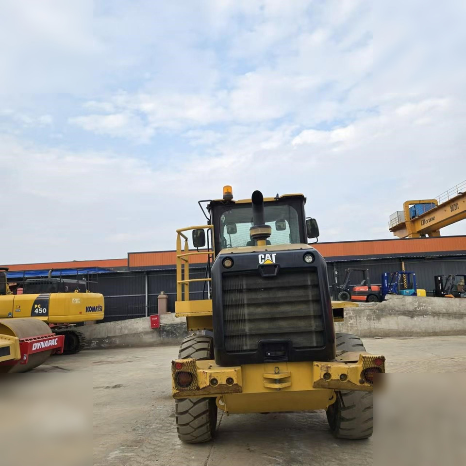 CATERPILLAR 924K - Ελαστιχοφόρος φορτωτής: φωτογραφία 3 CATERPILLAR 924K - Ελαστιχοφόρος φορτωτής: φωτογραφία 3