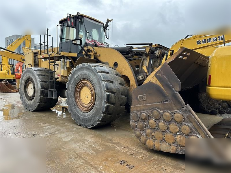 CATERPILLAR 986H - Ελαστιχοφόρος φορτωτής: φωτογραφία 3 CATERPILLAR 986H - Ελαστιχοφόρος φορτωτής: φωτογραφία 3