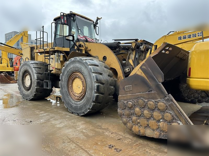 CATERPILLAR 986H - Ελαστιχοφόρος φορτωτής: φωτογραφία 3 CATERPILLAR 986H - Ελαστιχοφόρος φορτωτής: φωτογραφία 3