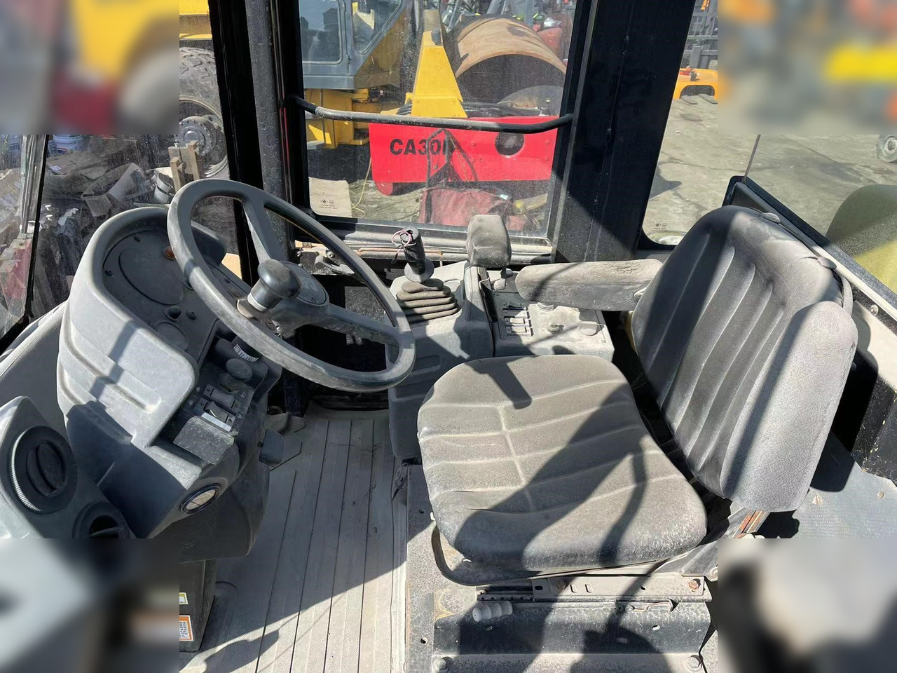 CATERPILLAR CS-583D - Οδοστρωτήρας: φωτογραφία 4 CATERPILLAR CS-583D - Οδοστρωτήρας: φωτογραφία 4