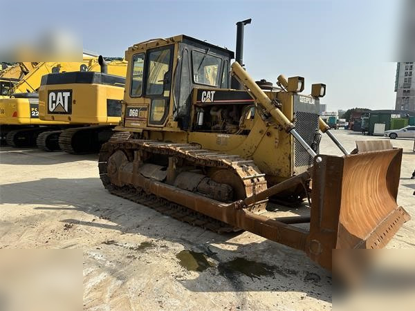 CATERPILLAR D6G - Μπουλντόζα: φωτογραφία 2 CATERPILLAR D6G - Μπουλντόζα: φωτογραφία 2