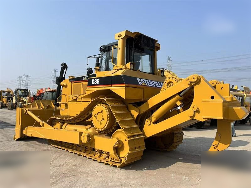 CATERPILLAR D8R - Μπουλντόζα: φωτογραφία 2 CATERPILLAR D8R - Μπουλντόζα: φωτογραφία 2