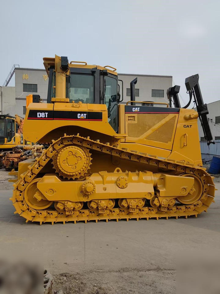 CATERPILLAR D8T - Μπουλντόζα: φωτογραφία 1 CATERPILLAR D8T - Μπουλντόζα: φωτογραφία 1