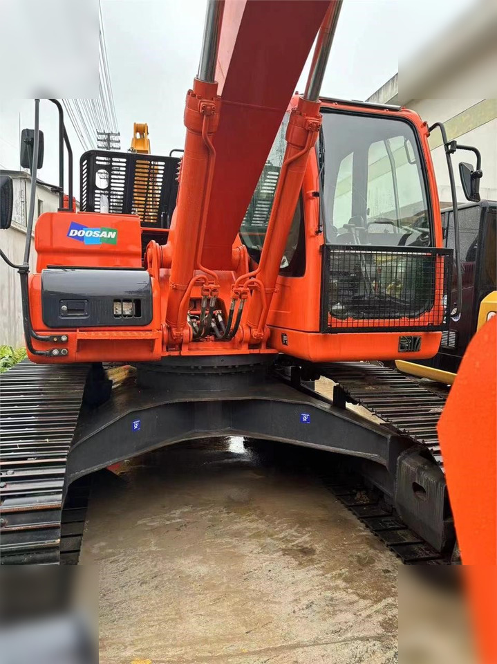 DOOSAN DX225 LC-5 - Ερπυστριοφόρος εκσκαφέας: φωτογραφία 4 DOOSAN DX225 LC-5 - Ερπυστριοφόρος εκσκαφέας: φωτογραφία 4