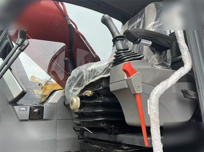 DOOSAN DX225 LCA - Ερπυστριοφόρος εκσκαφέας: φωτογραφία 5 DOOSAN DX225 LCA - Ερπυστριοφόρος εκσκαφέας: φωτογραφία 5