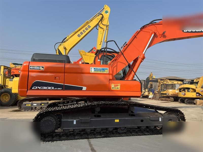 DOOSAN DX300 LC-9C - Ερπυστριοφόρος εκσκαφέας: φωτογραφία 4 DOOSAN DX300 LC-9C - Ερπυστριοφόρος εκσκαφέας: φωτογραφία 4