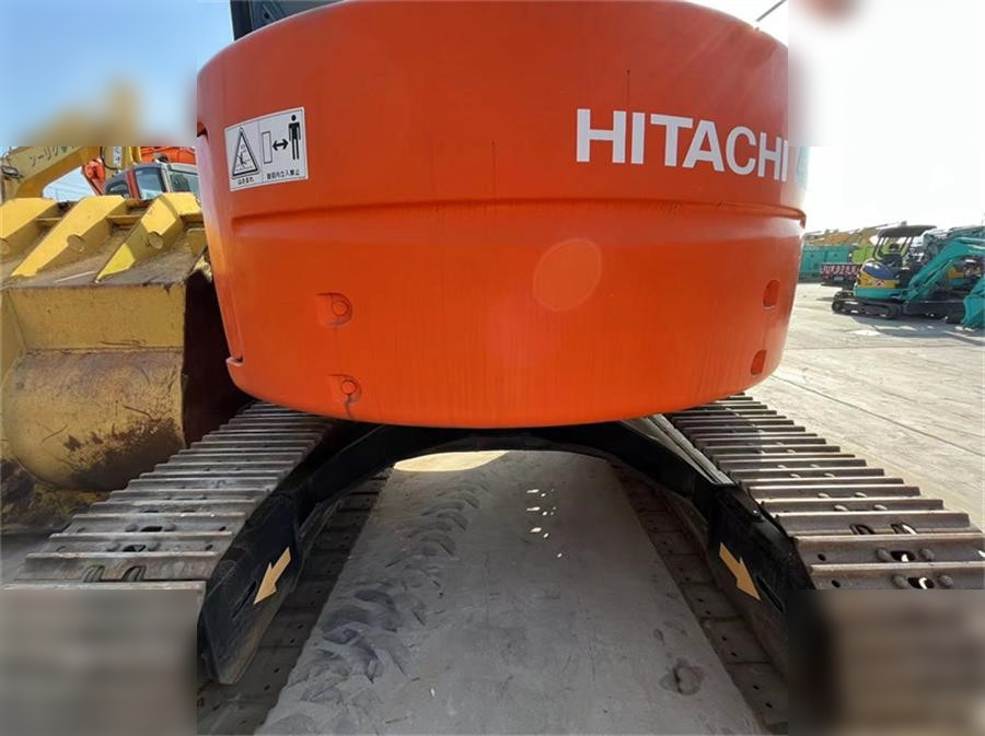 HITACHI ZX135US - Ερπυστριοφόρος εκσκαφέας: φωτογραφία 5 HITACHI ZX135US - Ερπυστριοφόρος εκσκαφέας: φωτογραφία 5