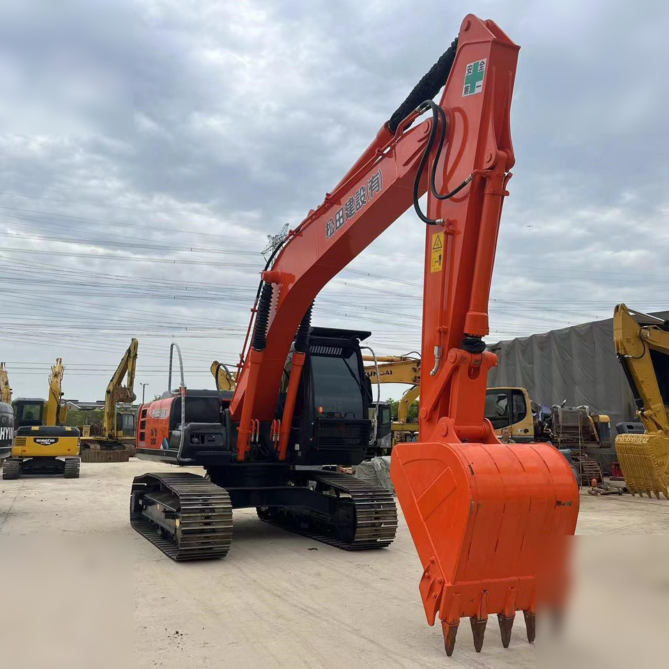 HITACHI ZX200-3G - Ερπυστριοφόρος εκσκαφέας: φωτογραφία 2 HITACHI ZX200-3G - Ερπυστριοφόρος εκσκαφέας: φωτογραφία 2