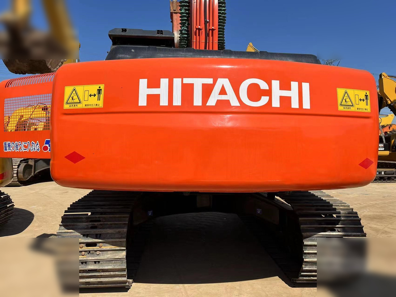HITACHI ZX200 - Ερπυστριοφόρος εκσκαφέας: φωτογραφία 2 HITACHI ZX200 - Ερπυστριοφόρος εκσκαφέας: φωτογραφία 2