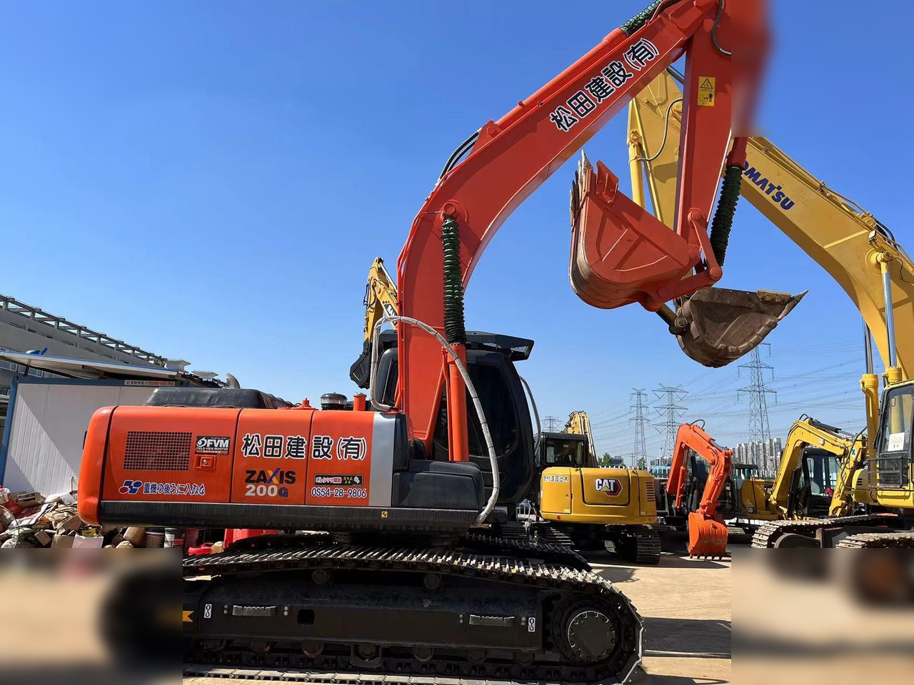 HITACHI ZX200 - Ερπυστριοφόρος εκσκαφέας: φωτογραφία 1 HITACHI ZX200 - Ερπυστριοφόρος εκσκαφέας: φωτογραφία 1