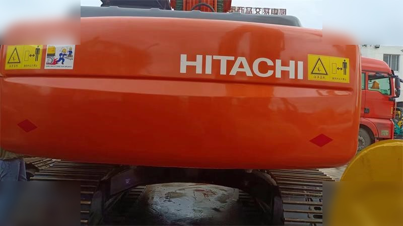 HITACHI ZX200 - Ερπυστριοφόρος εκσκαφέας: φωτογραφία 4 HITACHI ZX200 - Ερπυστριοφόρος εκσκαφέας: φωτογραφία 4