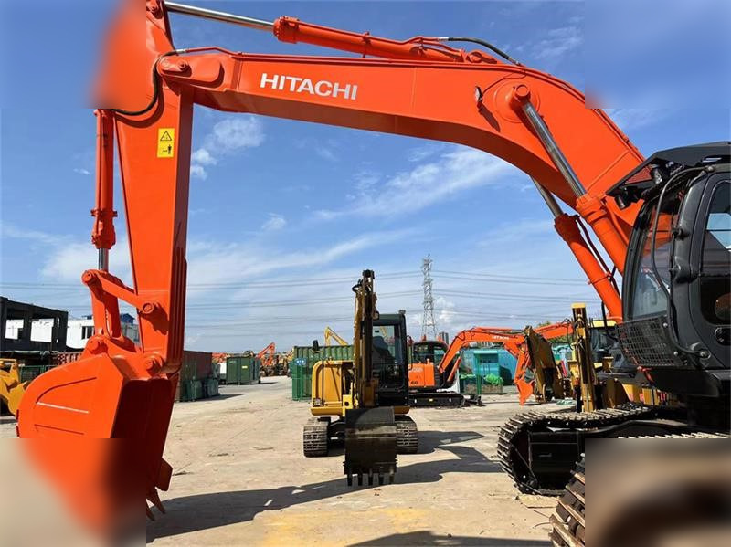 HITACHI ZX350H-3 - Ερπυστριοφόρος εκσκαφέας: φωτογραφία 5 HITACHI ZX350H-3 - Ερπυστριοφόρος εκσκαφέας: φωτογραφία 5