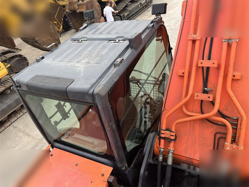 HITACHI ZX350H-5G - Ερπυστριοφόρος εκσκαφέας: φωτογραφία 3 HITACHI ZX350H-5G - Ερπυστριοφόρος εκσκαφέας: φωτογραφία 3