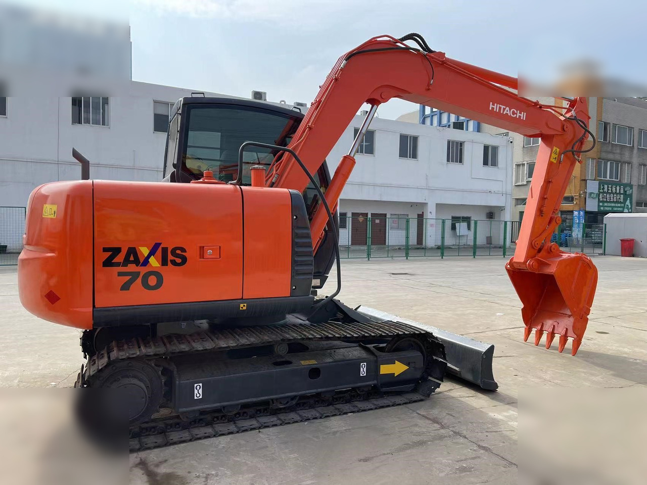 HITACHI ZX70 - Ερπυστριοφόρος εκσκαφέας: φωτογραφία 3 HITACHI ZX70 - Ερπυστριοφόρος εκσκαφέας: φωτογραφία 3