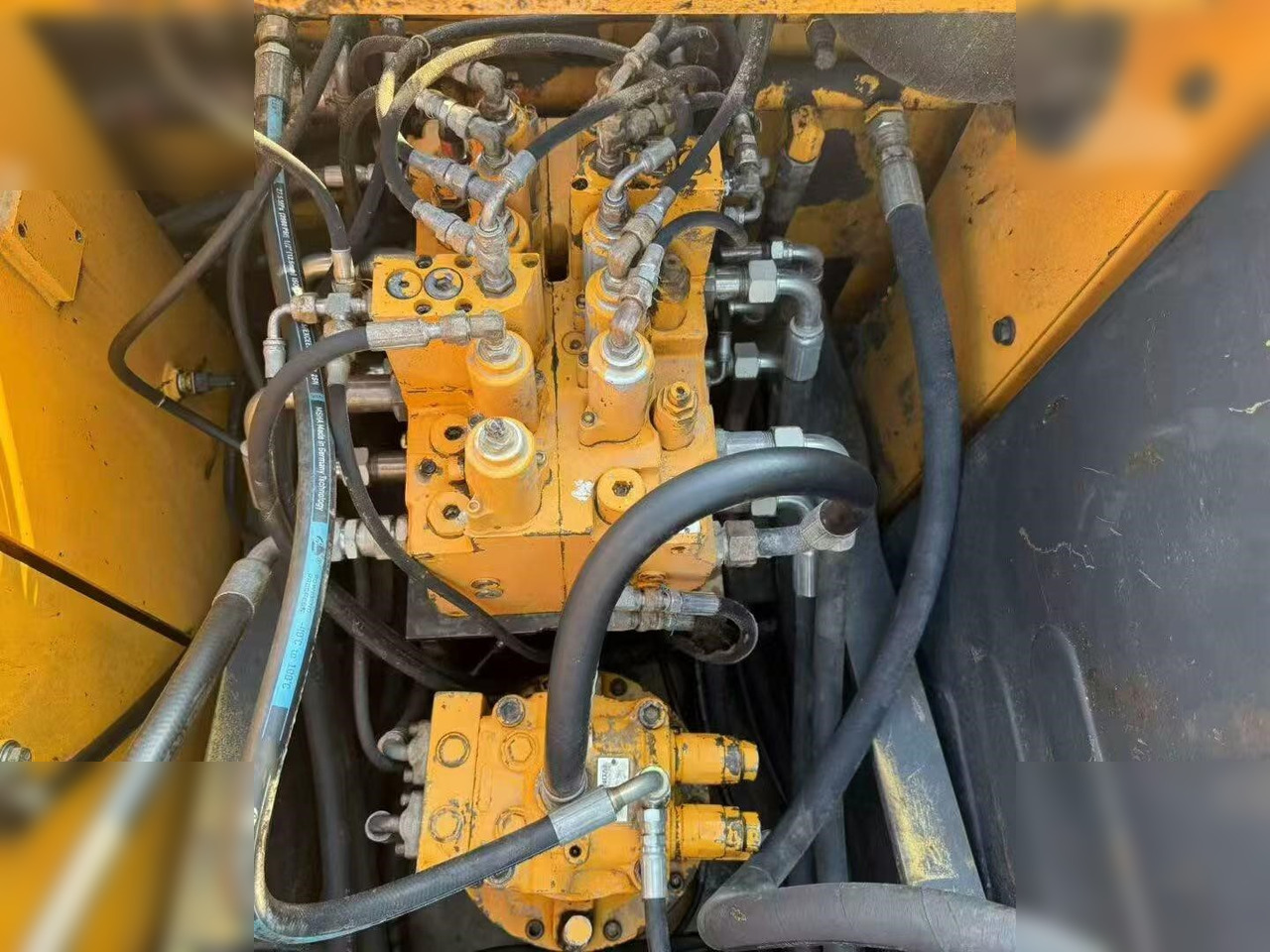 HYUNDAI ROBEX 150W-7A - Τροχοφόρος εκσκαφέας: φωτογραφία 5 HYUNDAI ROBEX 150W-7A - Τροχοφόρος εκσκαφέας: φωτογραφία 5