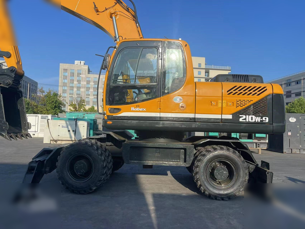 Τροχοφόρος εκσκαφέας HYUNDAI ROBEX 210W-9: φωτογραφία 6
