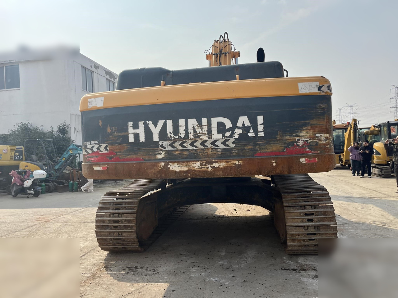 HYUNDAI ROBEX 305 LC-9T - Ερπυστριοφόρος εκσκαφέας: φωτογραφία 3 HYUNDAI ROBEX 305 LC-9T - Ερπυστριοφόρος εκσκαφέας: φωτογραφία 3