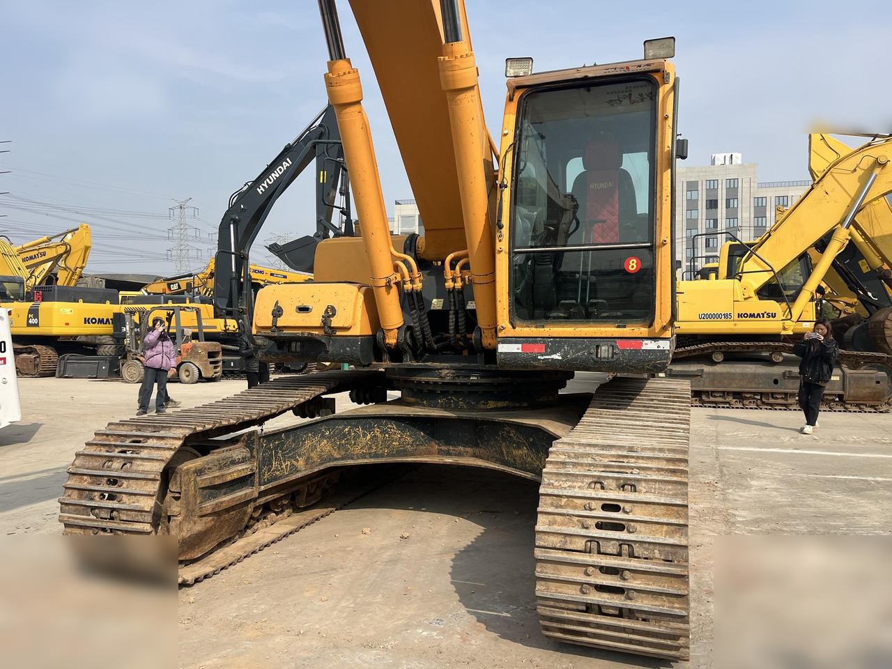 HYUNDAI ROBEX 305 LC-9T - Ερπυστριοφόρος εκσκαφέας: φωτογραφία 5 HYUNDAI ROBEX 305 LC-9T - Ερπυστριοφόρος εκσκαφέας: φωτογραφία 5