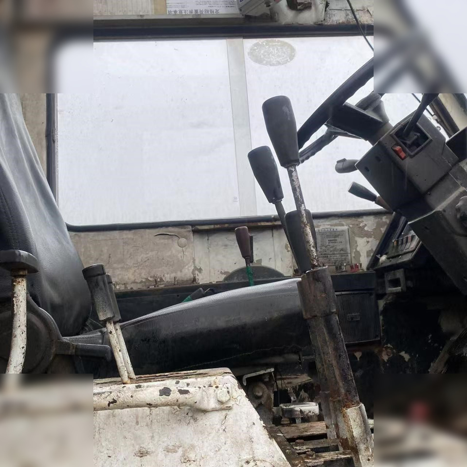 KATO SS500 - Γερανός για ανώμαλο έδαφος: φωτογραφία 5 KATO SS500 - Γερανός για ανώμαλο έδαφος: φωτογραφία 5