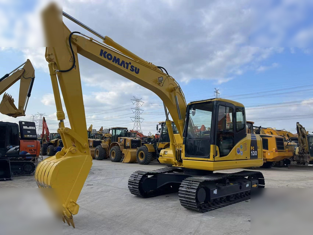 KOMATSU PC130-7 - Ερπυστριοφόρος εκσκαφέας: φωτογραφία 1 KOMATSU PC130-7 - Ερπυστριοφόρος εκσκαφέας: φωτογραφία 1