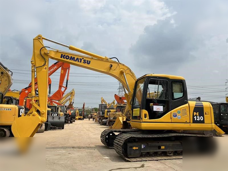 KOMATSU PC130-7 - Ερπυστριοφόρος εκσκαφέας: φωτογραφία 5 KOMATSU PC130-7 - Ερπυστριοφόρος εκσκαφέας: φωτογραφία 5