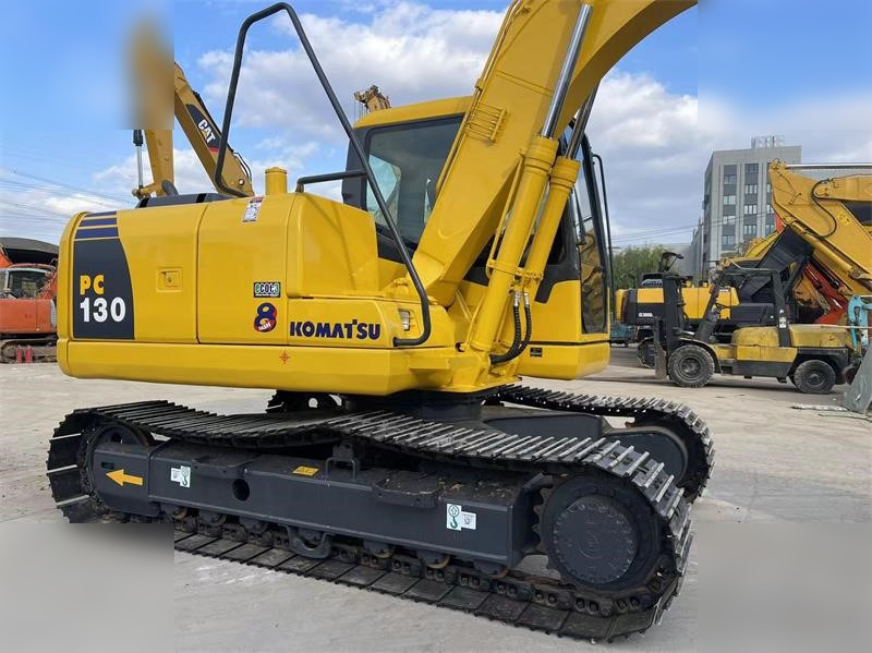 KOMATSU PC130-7 - Ερπυστριοφόρος εκσκαφέας: φωτογραφία 4 KOMATSU PC130-7 - Ερπυστριοφόρος εκσκαφέας: φωτογραφία 4