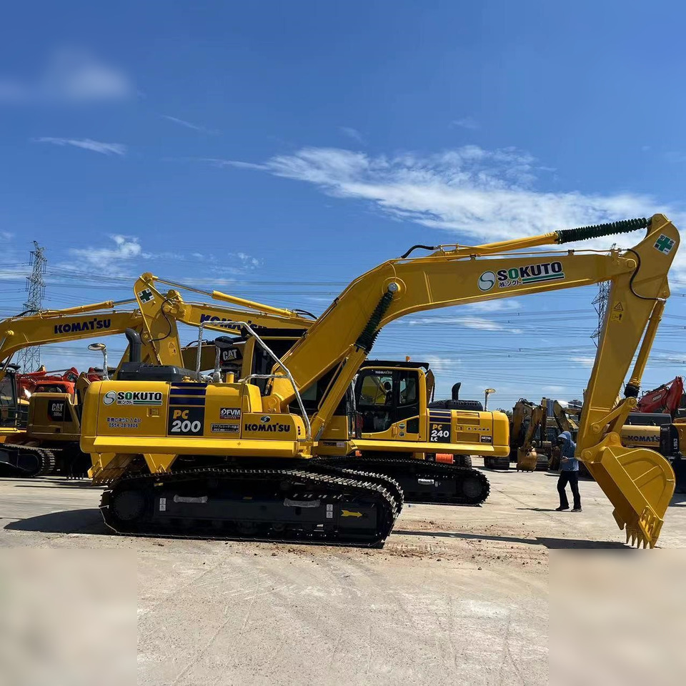 KOMATSU PC200-8 - Ερπυστριοφόρος εκσκαφέας: φωτογραφία 2 KOMATSU PC200-8 - Ερπυστριοφόρος εκσκαφέας: φωτογραφία 2