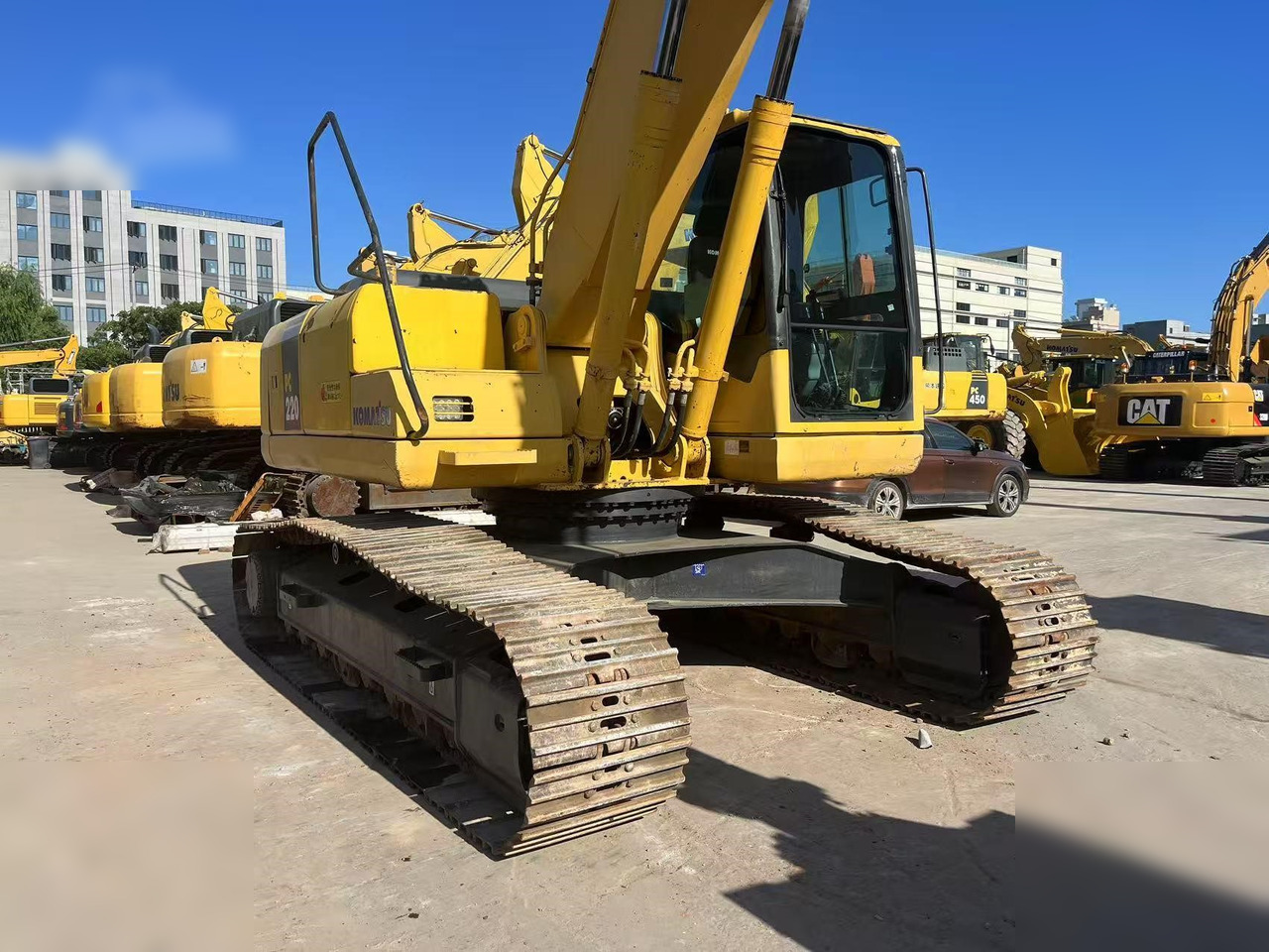 KOMATSU PC220-7 - Ερπυστριοφόρος εκσκαφέας: φωτογραφία 3 KOMATSU PC220-7 - Ερπυστριοφόρος εκσκαφέας: φωτογραφία 3