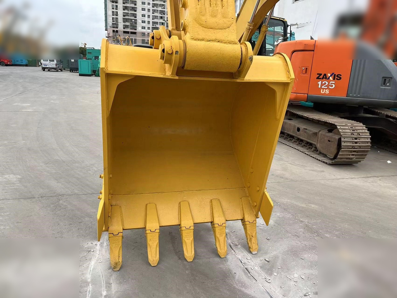 KOMATSU PC220-8 - Ερπυστριοφόρος εκσκαφέας: φωτογραφία 3 KOMATSU PC220-8 - Ερπυστριοφόρος εκσκαφέας: φωτογραφία 3