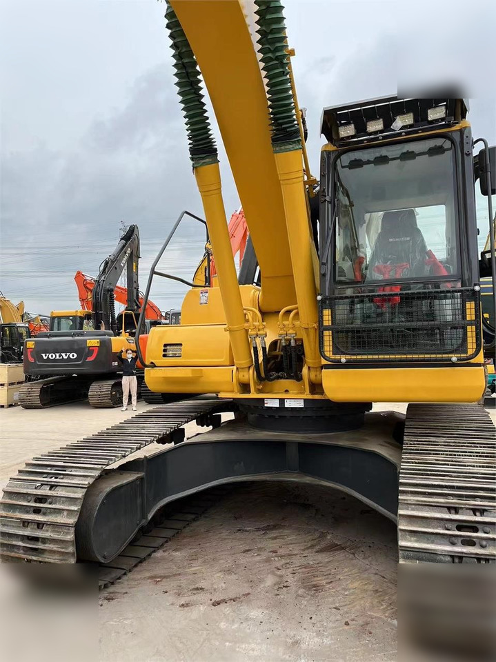 KOMATSU PC220-8 - Ερπυστριοφόρος εκσκαφέας: φωτογραφία 5 KOMATSU PC220-8 - Ερπυστριοφόρος εκσκαφέας: φωτογραφία 5