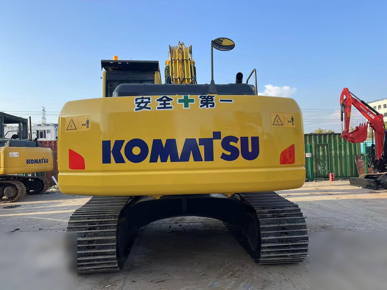 KOMATSU PC220-8 - Ερπυστριοφόρος εκσκαφέας: φωτογραφία 5 KOMATSU PC220-8 - Ερπυστριοφόρος εκσκαφέας: φωτογραφία 5