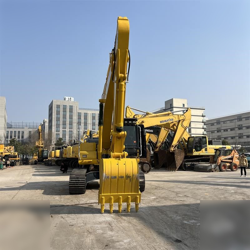 KOMATSU PC220-8 - Ερπυστριοφόρος εκσκαφέας: φωτογραφία 5 KOMATSU PC220-8 - Ερπυστριοφόρος εκσκαφέας: φωτογραφία 5