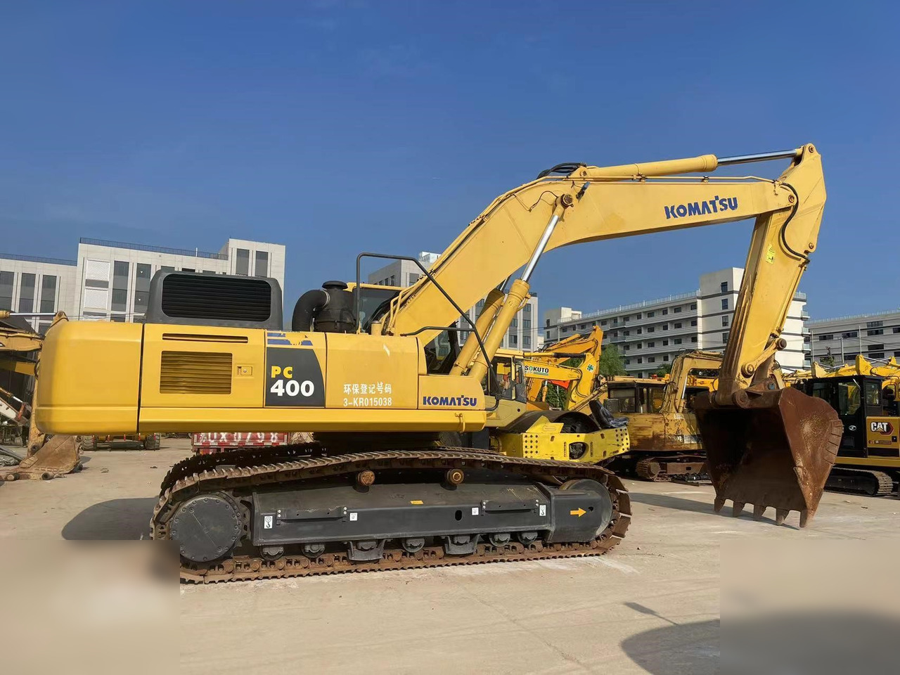 KOMATSU PC400-8R - Ερπυστριοφόρος εκσκαφέας: φωτογραφία 1 KOMATSU PC400-8R - Ερπυστριοφόρος εκσκαφέας: φωτογραφία 1