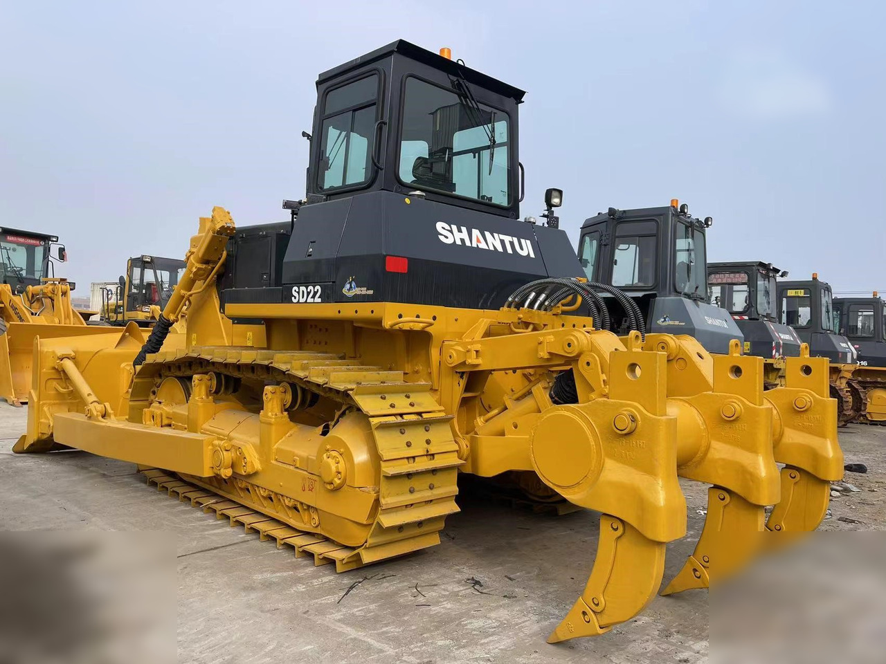 SHANTUI SD22 - Μπουλντόζα: φωτογραφία 2 SHANTUI SD22 - Μπουλντόζα: φωτογραφία 2