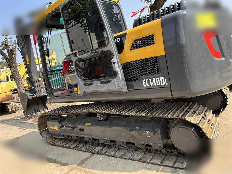 VOLVO EC140DL - Ερπυστριοφόρος εκσκαφέας: φωτογραφία 2 VOLVO EC140DL - Ερπυστριοφόρος εκσκαφέας: φωτογραφία 2
