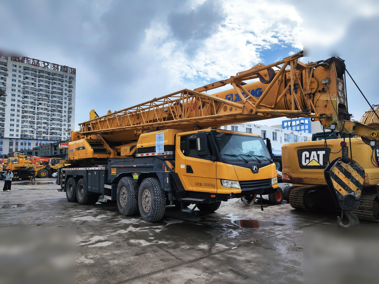 XCMG QY80XCT - Τηλεσκοπικός γερανός: φωτογραφία 1 XCMG QY80XCT - Τηλεσκοπικός γερανός: φωτογραφία 1