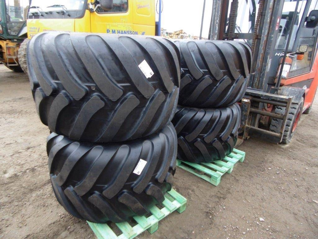 Trelleborg Twin 428 710-40-22,5 med fälg - Πλήρης τροχός για Άλλα μηχανήματα: φωτογραφία 2 Trelleborg Twin 428 710-40-22,5 med fälg - Πλήρης τροχός για Άλλα μηχανήματα: φωτογραφία 2