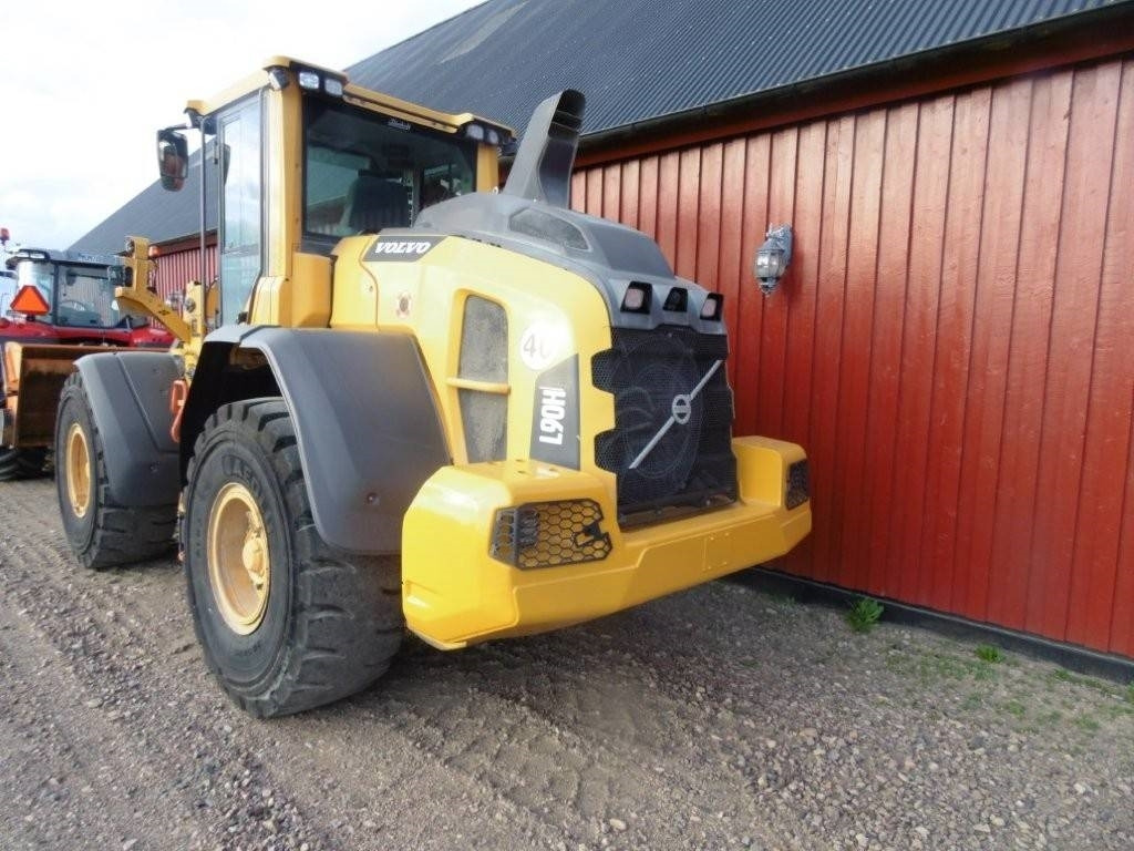 Volvo L 90 H - Ελαστιχοφόρος φορτωτής: φωτογραφία 4 Volvo L 90 H - Ελαστιχοφόρος φορτωτής: φωτογραφία 4