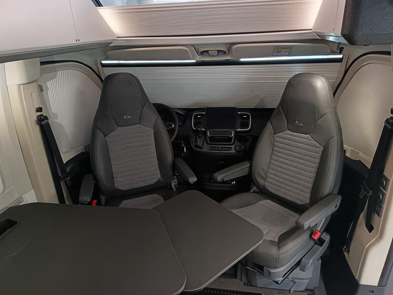 Αυτοκινούμενο βαν Adria Twin Edition 640 SGX Maxi 132kW*138L KÜHLSCHRANK: φωτογραφία 17